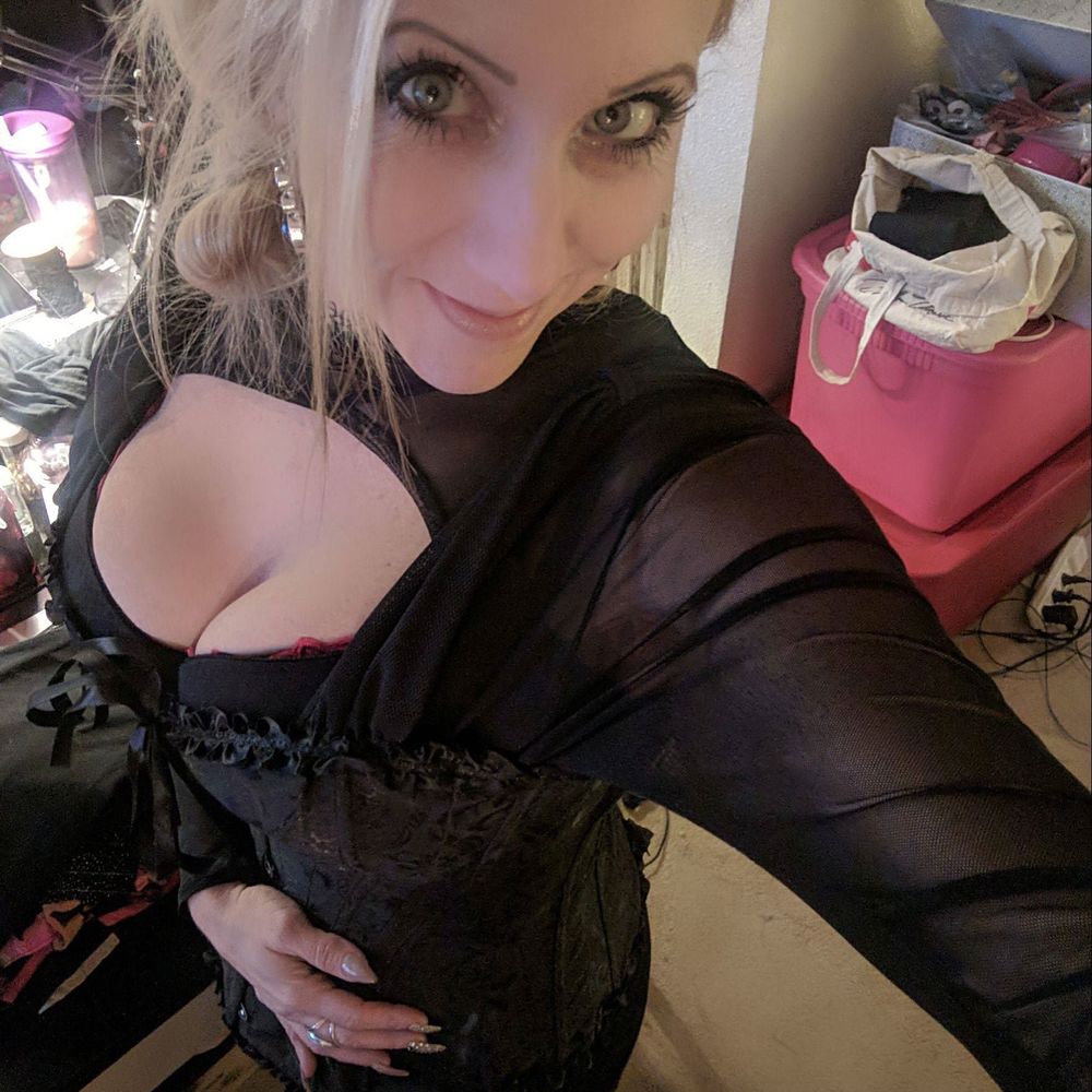 Meet your Posher, Kathleen